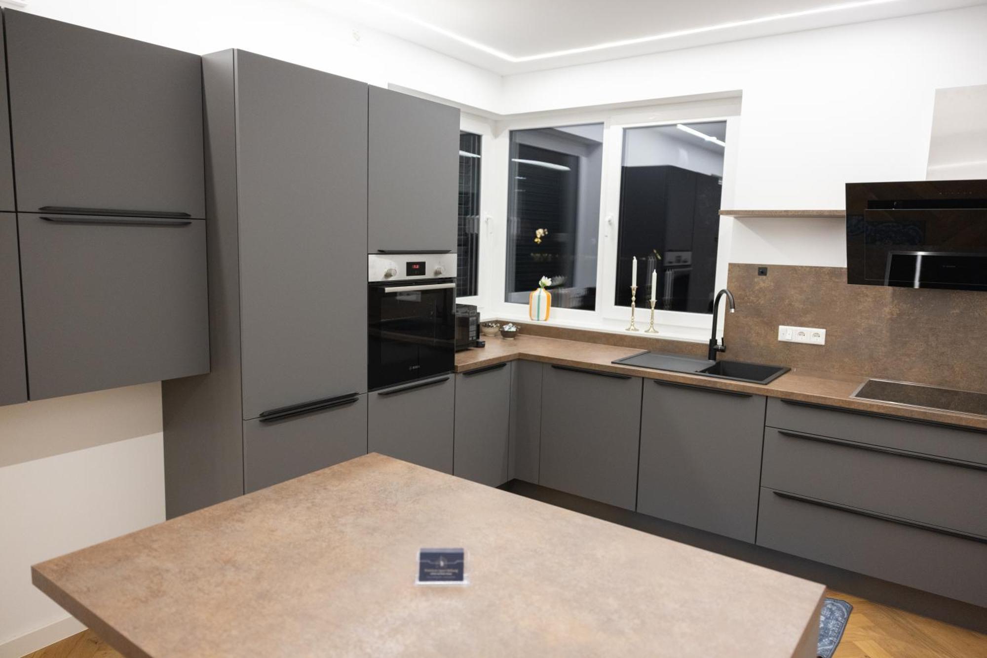 Neubau Apartment Mit Kamin Und Terrasse In Premium Lage Parkplatz Inklusive Bielefeld Exteriér fotografie