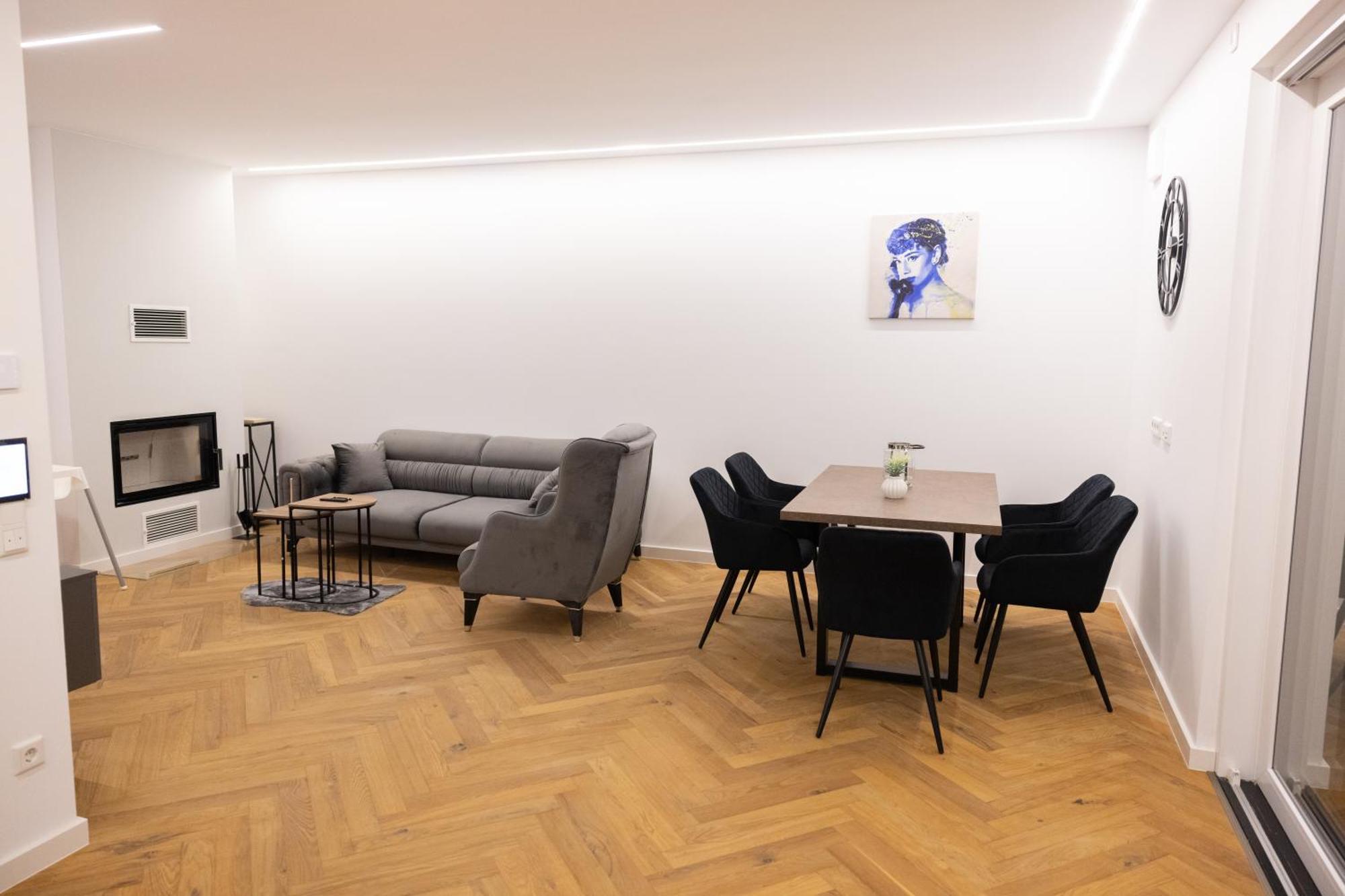 Neubau Apartment Mit Kamin Und Terrasse In Premium Lage Parkplatz Inklusive Bielefeld Exteriér fotografie